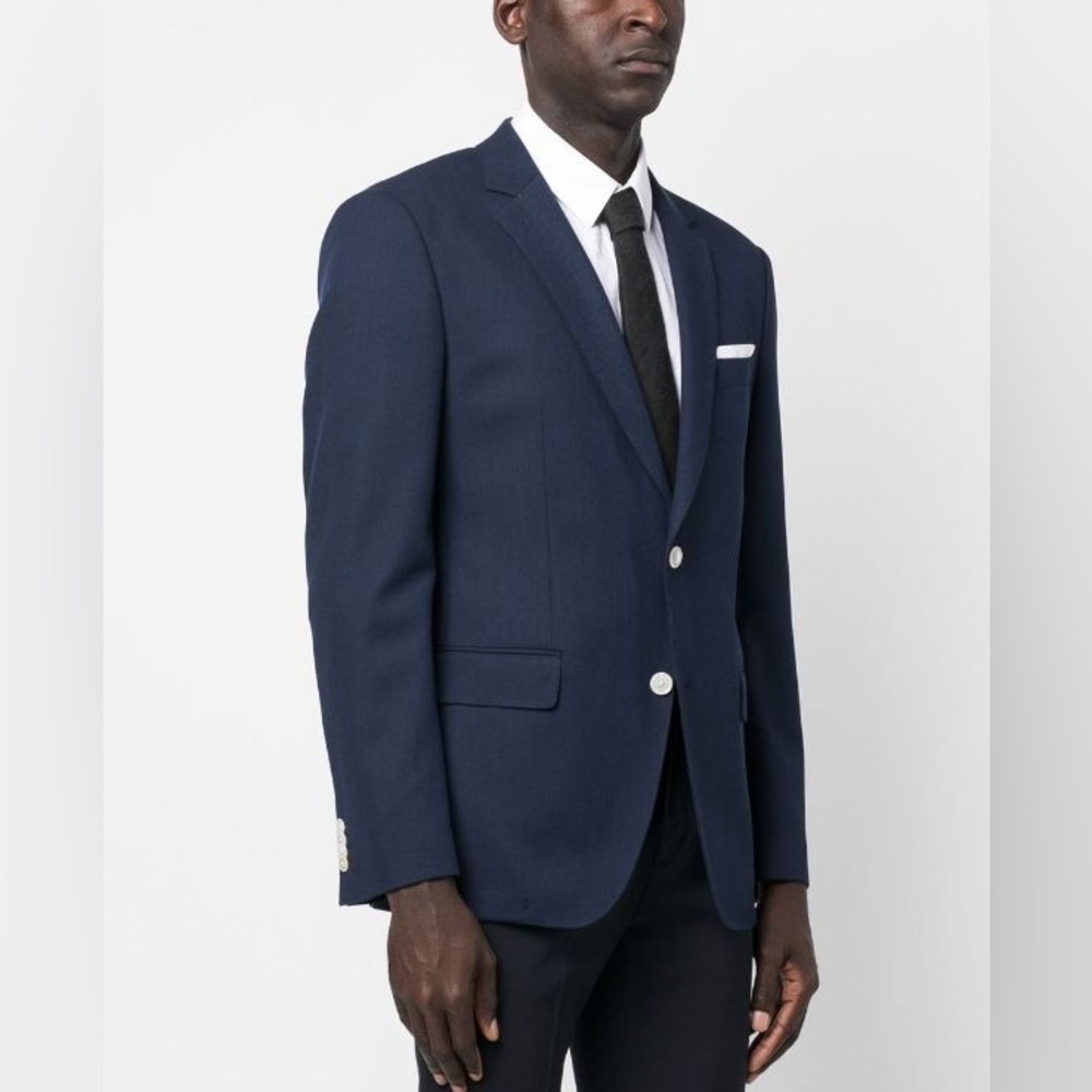 BOSS
single-breasted tailored blazer (M5)